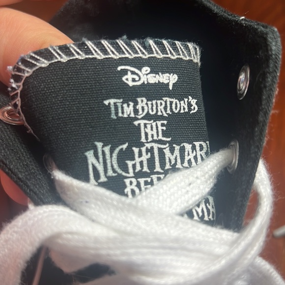 Disney nightmare before Christmas high top sneakers. Size 1. - Picture 4 of 8